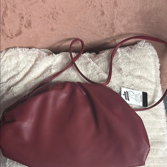 Burgundy Crossbody to Clutch Bag Sleek Minimalist Design - Picture 1 of 13